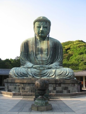 Tượng Phật Kamakura (Daibutsu)-Nhật Bản.